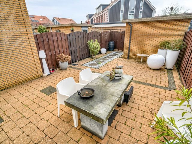 Tarnstroom 17, Zoetermeer