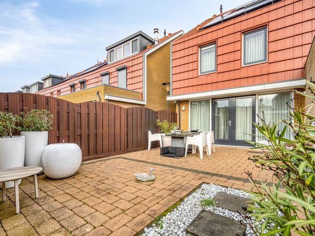 Tarnstroom 17, Zoetermeer