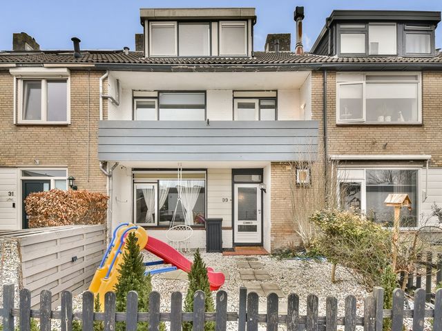 Baijensweer 33, Hardinxveld-Giessendam