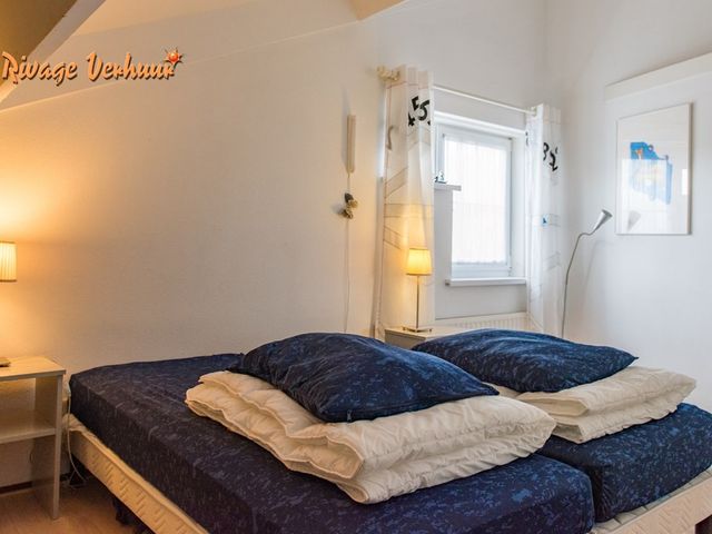 Crox Houcke 27, Nieuwvliet