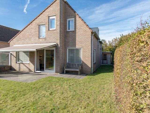 Crox Houcke 28, Nieuwvliet