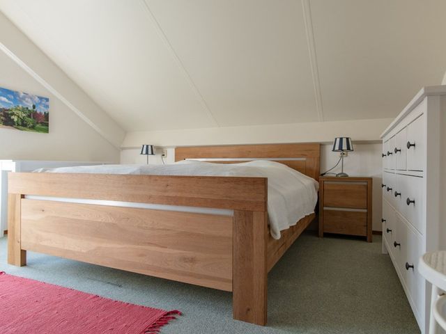 Crox Houcke 28, Nieuwvliet