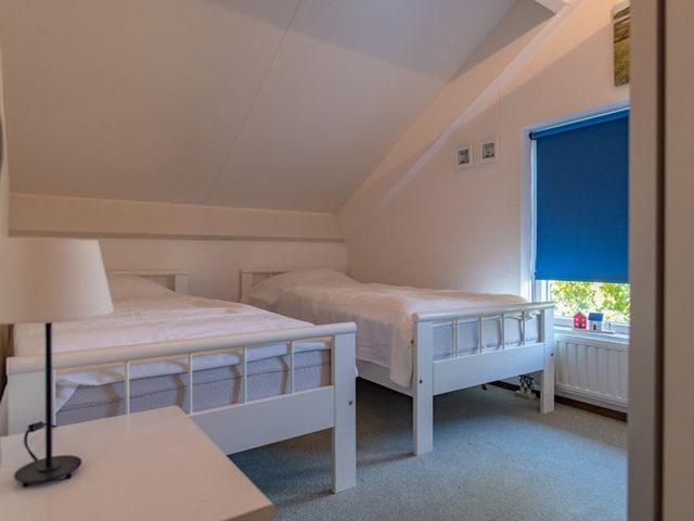 Crox Houcke 28, Nieuwvliet