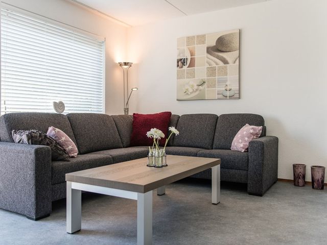 Crox Houcke 30, Nieuwvliet