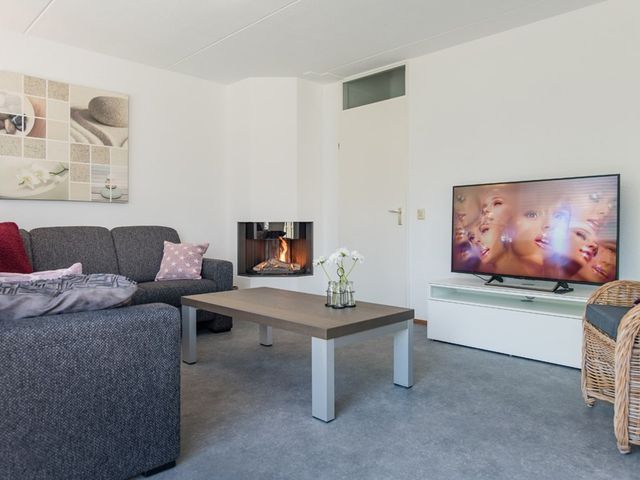 Crox Houcke 30, Nieuwvliet