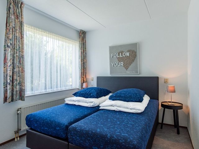 Crox Houcke 30, Nieuwvliet