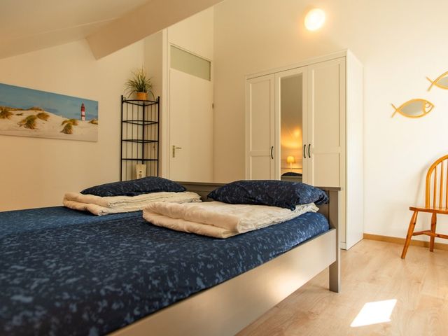 Crox Houcke 81, Nieuwvliet