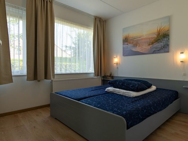 Crox Houcke 81, Nieuwvliet