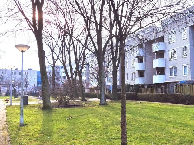 Barbusselaan 111, Amsterdam