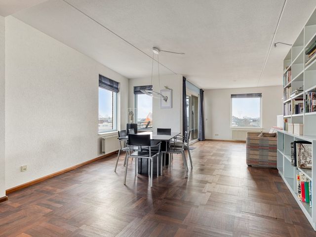 Buitendijklaan 120, Leiderdorp