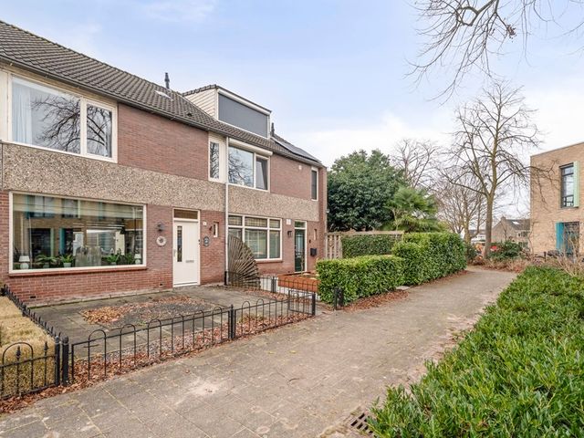 Jan Zwartplantsoen 6, Bunschoten-Spakenburg