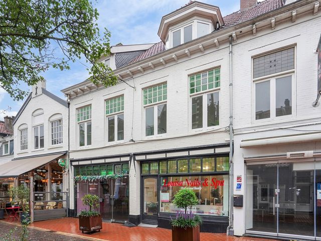 Nassaustraat 1E, Bussum