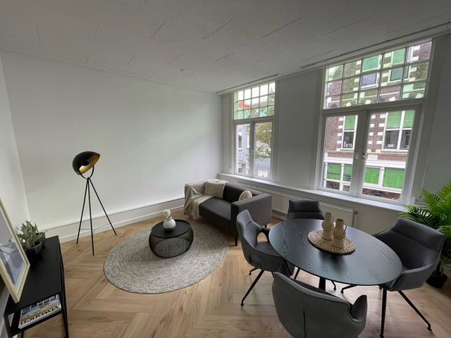 Nassaustraat 1E, Bussum