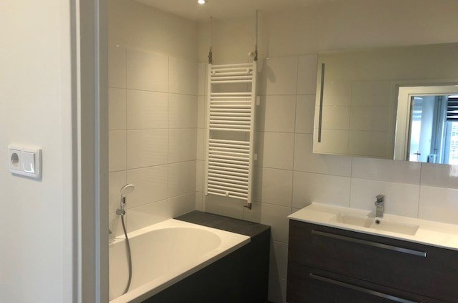 Martini Van Geffenstraat 105