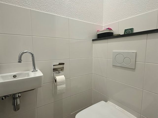 Escamplaan 870A, Den Haag