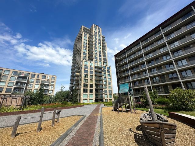 Escamplaan 870A, Den Haag