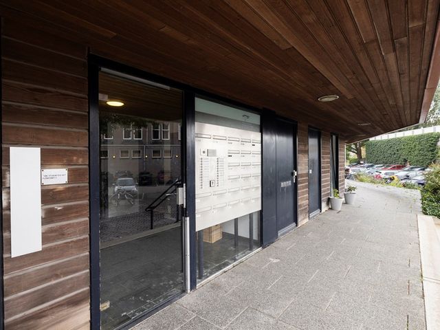 Waterkeringweg 31, Amsterdam