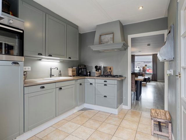 Prins Bernhardlaan 179, Veenendaal