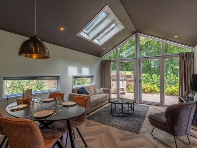 Nieuwe Veenendaalseweg 229 247, Rhenen