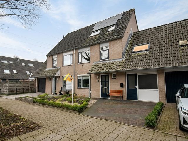Roodmus 3, Veenendaal