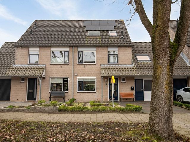 Roodmus 3, Veenendaal