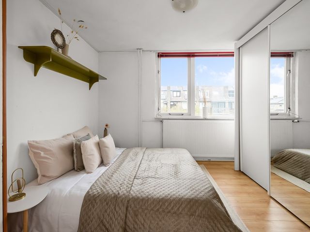 Vrijburglaan 67, Uitgeest