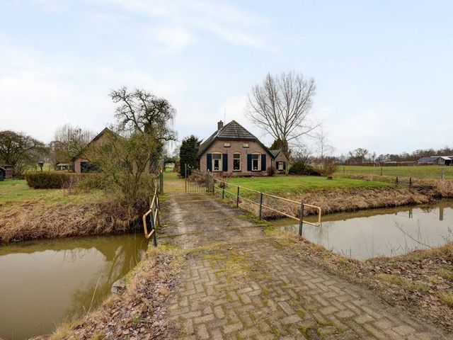 Veluwsedijk 20, Emst