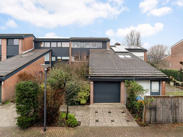 Maeterlinckdreef 4, Maassluis