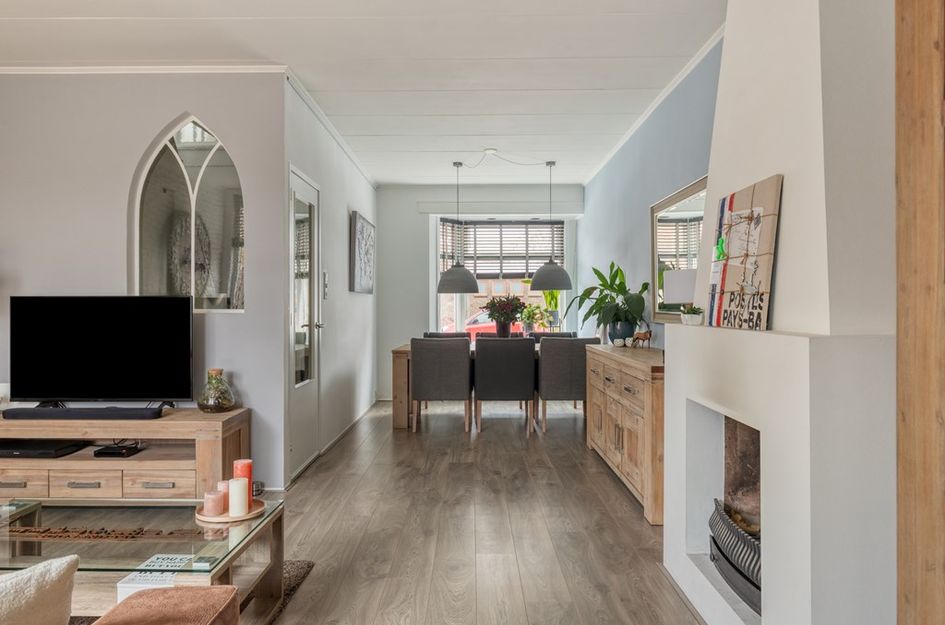 Prins Bernhardstraat 8