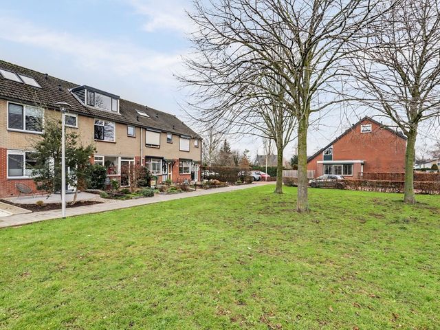 Binnensingel 57, Strijen