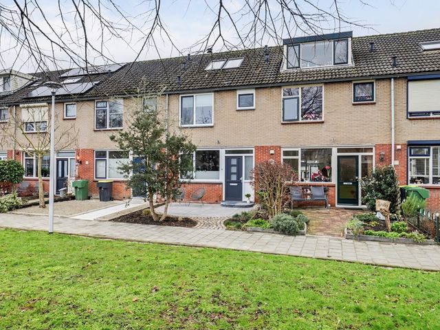 Binnensingel 57, Strijen