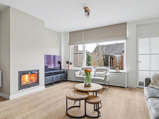 Binnensingel 57, Strijen