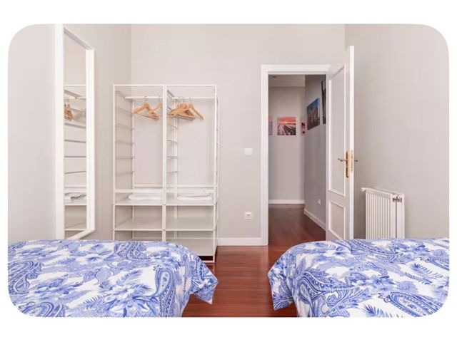 Derio Bidea 32, Mungia