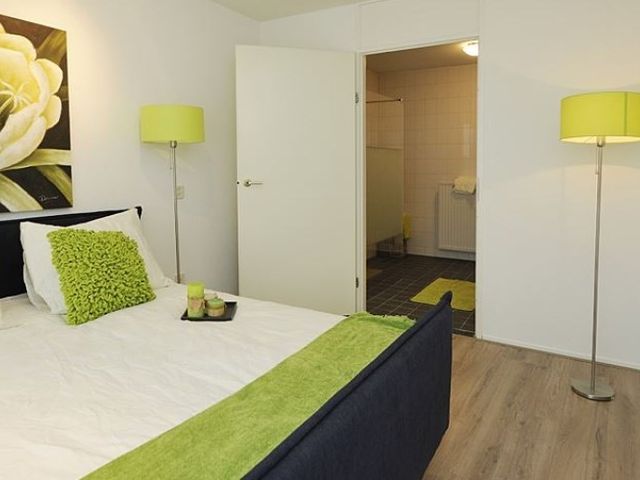 Loosduinse Hoofdplein , Den Haag