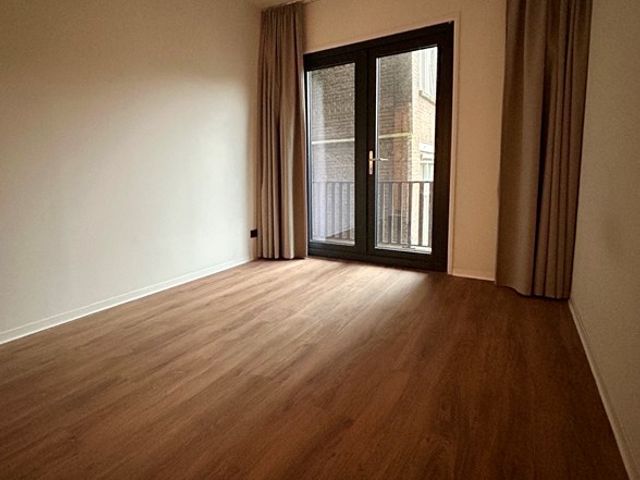 1e Middellandstraat 70B, Rotterdam