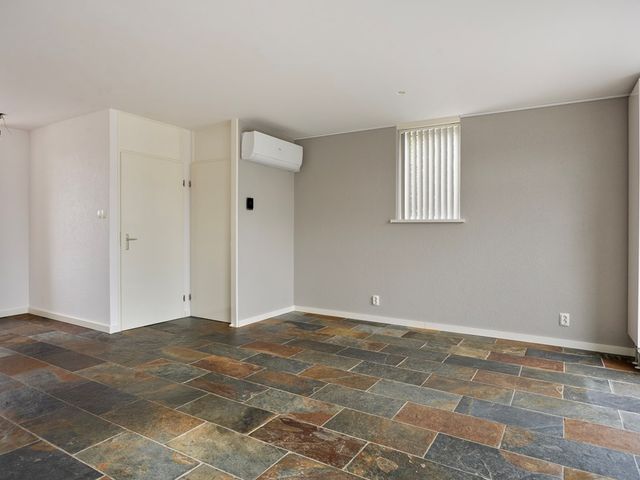 Albert Ruylweg 12, Sleeuwijk