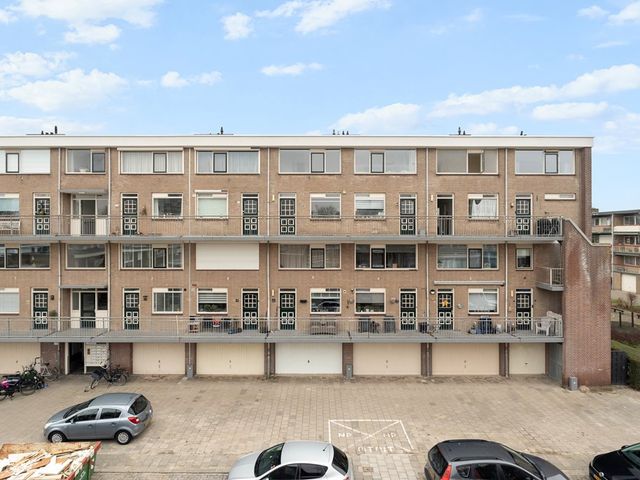 Kuyperstraat 86, Katwijk