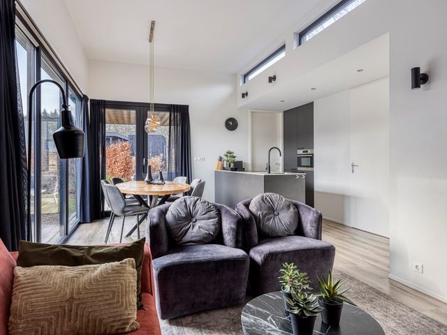 Oude Veensegrindweg 76 16, Rhenen