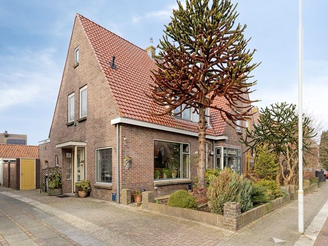 Oude Haarlemmerweg 33, Castricum