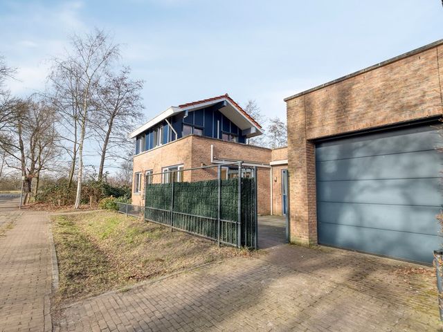 Artemislaan 1, Enschede