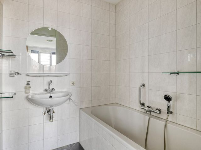 Artemislaan 1, Enschede