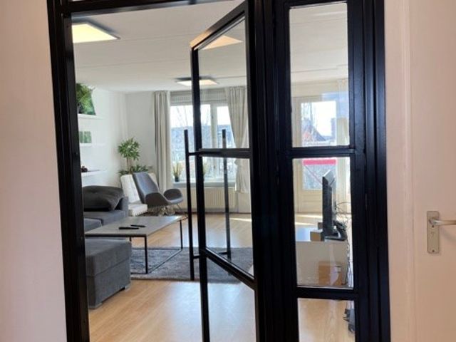 Waldeck Pyrmontkade 14, Den Haag