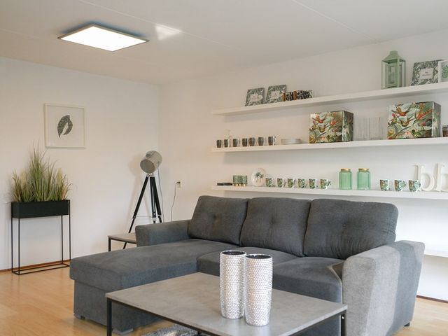 Waldeck Pyrmontkade 14, Den Haag