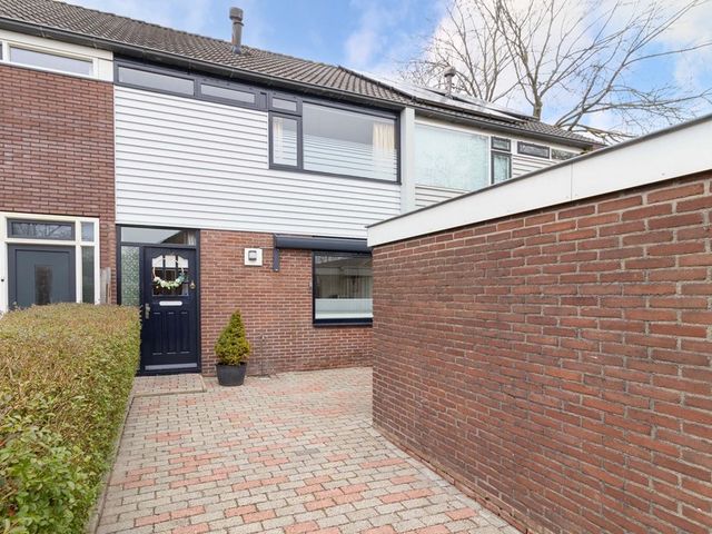 Haydnplantsoen 15, Bunschoten-Spakenburg