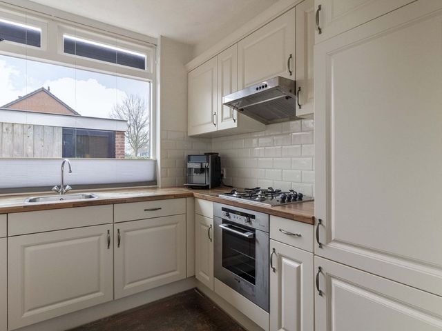 Haydnplantsoen 15, Bunschoten-Spakenburg