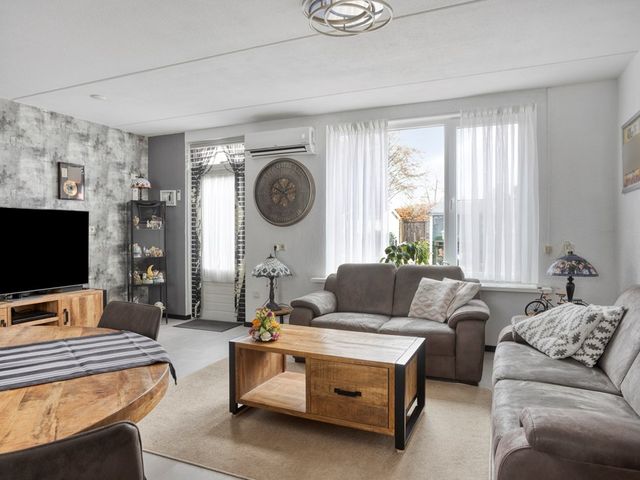 Spijkse Hof 6, Spijk