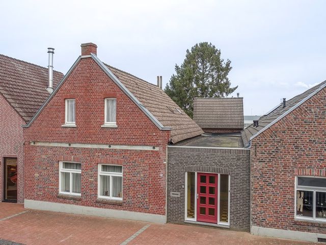 Hoofdstraat 29, Maasbracht