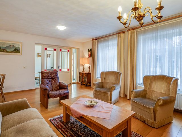 Hoofdstraat 29, Maasbracht