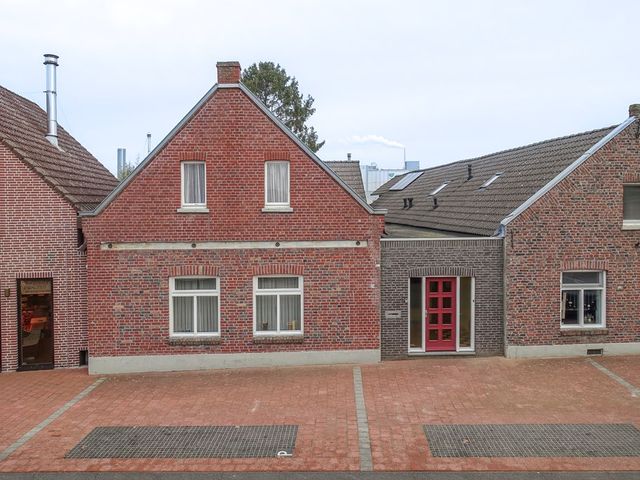 Hoofdstraat 29, Maasbracht