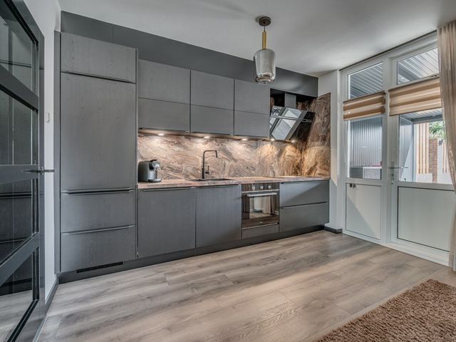 Drie Decembersingel 127, Venlo